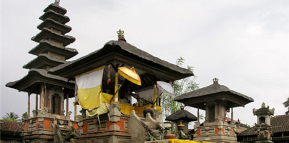 Bali Penataran Sasih Temple | Bali Tours